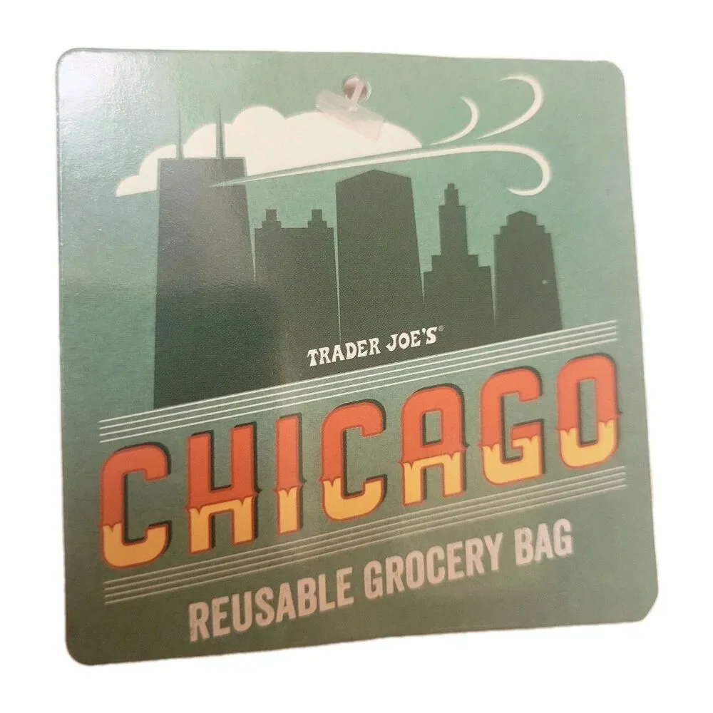 Trader Joe’s Chicago Reusable Grocery Tote Bag Skyline Limited Edition NWT